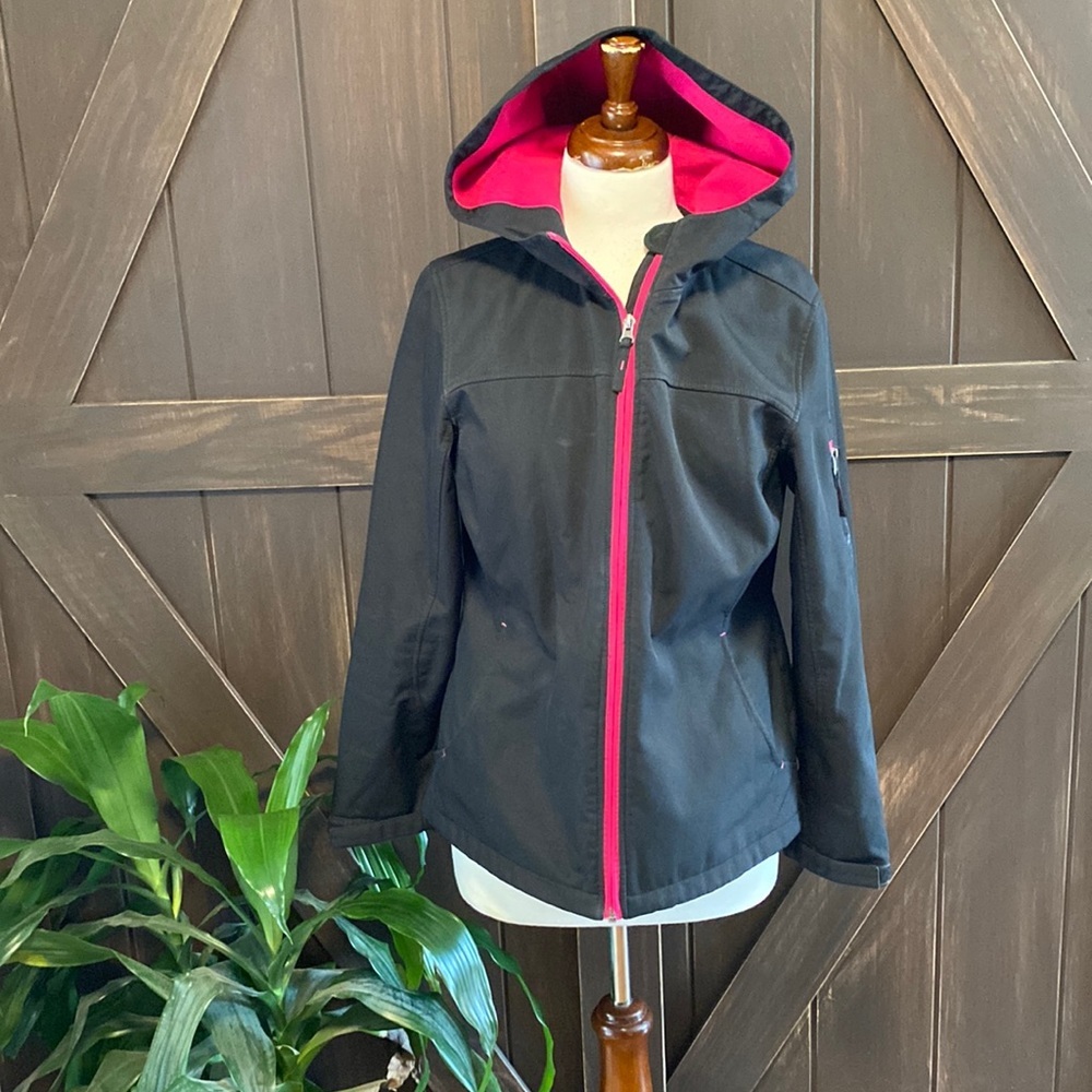 Free Tech Medium 8-10 black hooded wind breaker
